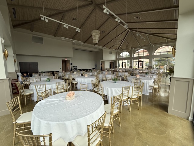 Alternate view of the ballroom toward the arched windows.